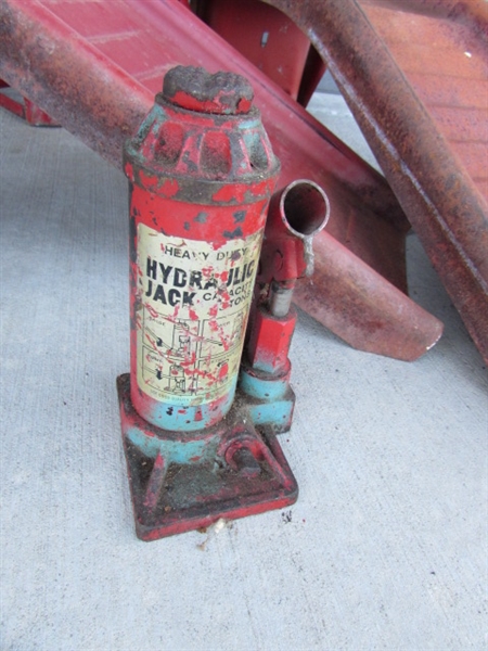 CAR RAMPS, JACKS & JACK STANDS