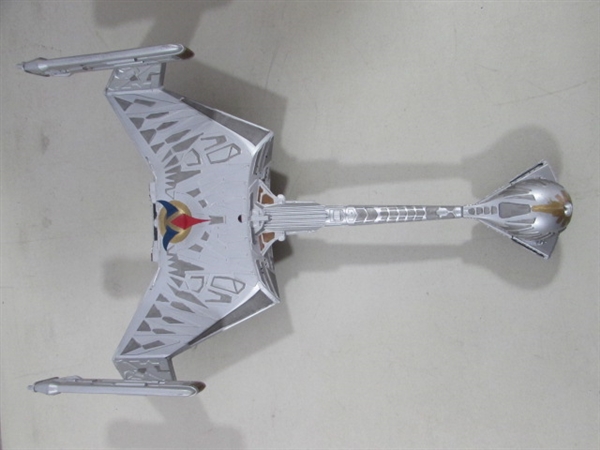 STAR TREK USS ENTERPRISE & KLINGON D7 BATTLE CRUISER MODELS