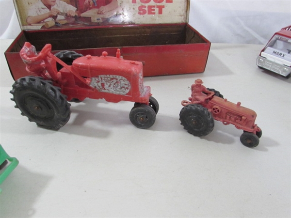 VINTAGE METAL & PLASTIC TOYS