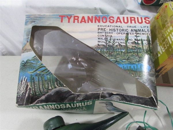 VINTAGE REMOTE CONTROL DINOSAURS & MORE