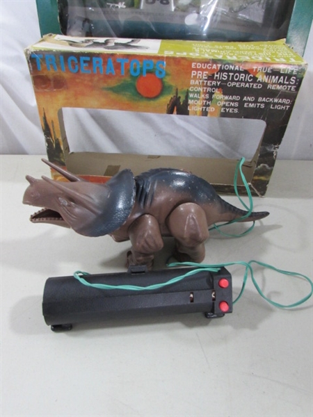 VINTAGE REMOTE CONTROL DINOSAURS & MORE