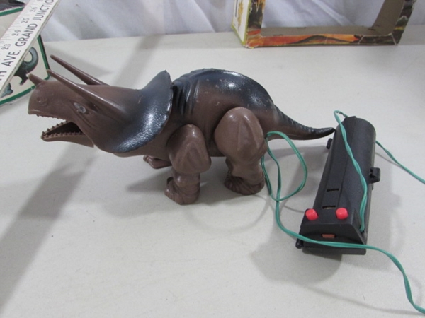 VINTAGE REMOTE CONTROL DINOSAURS & MORE
