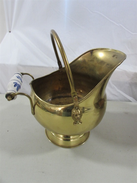 BRASS & COPPER SPITOON & BRASS POTS & KEY KEEPER