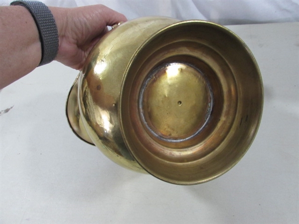 BRASS & COPPER SPITOON & BRASS POTS & KEY KEEPER
