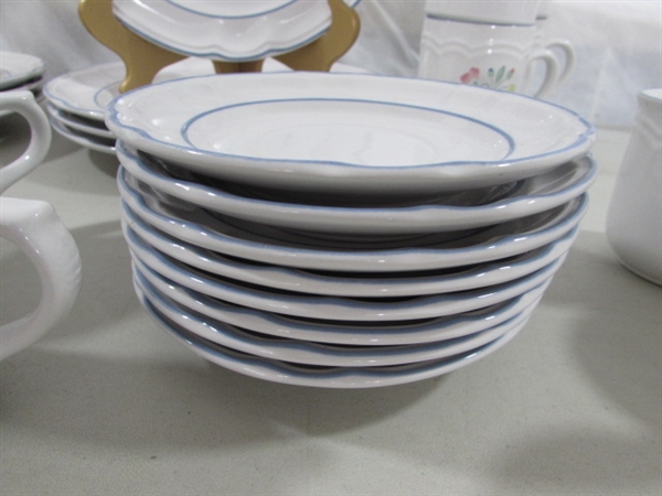 59 PIECE FLORAL EXPRESSIONS STONEWARE DINNERWARE