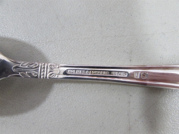 VINTAGE HOLMES & EDWARDS DANISH PRINCESS SILVERPLATE FLATWARE SET IN BOX + 6 LADY ESTHER TEASPOONS