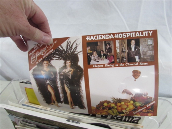 LARGE COLLECTION OF POSTCARDS & POSTCARD ALBUMS W/EXTRA PAGES