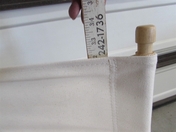 FOLDING WOOD & CANVAS DIRECTORS CHAIR
