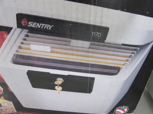 SENTRY FIRE SAFE - #1170 LETTER FILE SIZE - W/KEYS