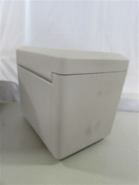 SENTRY FIRE SAFE - #1170 LETTER FILE SIZE - W/KEYS