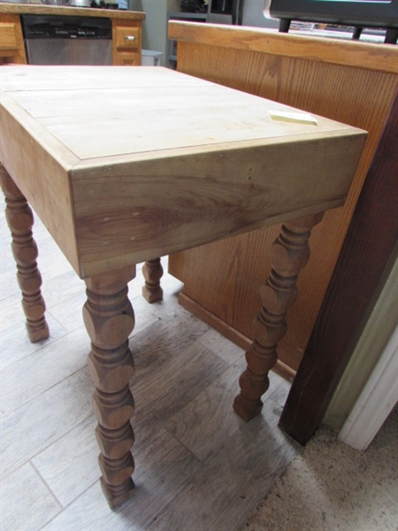 BUTCHER BLOCK TABLE