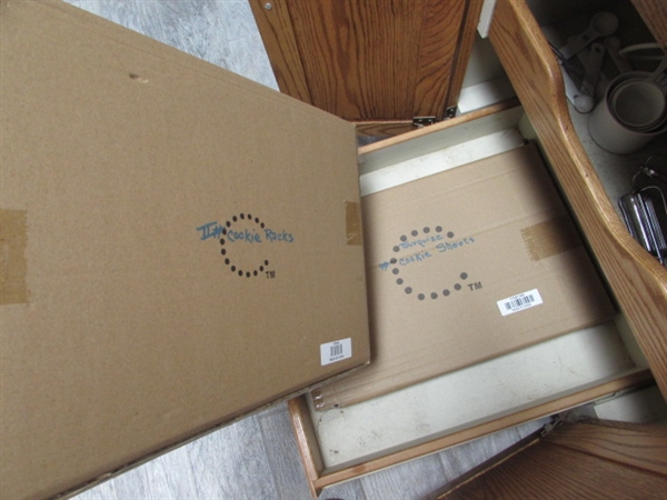 NEW COOKIE SHEETS, COOLING RACKS & OPEN KITCHEN PLASTIC WRAP, MIXING BOWLS & MORE
