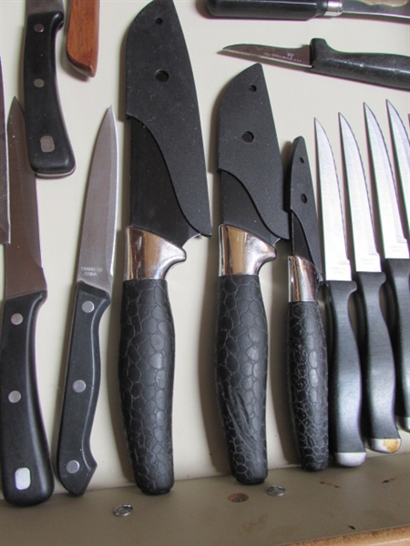 ASSORTMENT OF KITCHEN KNIVES & SHARPENING STONE