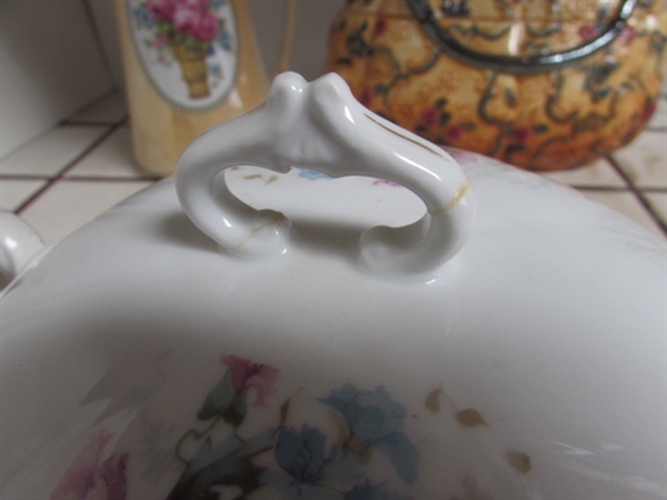 DECORATIVE PURSE COOKIE JAR, VINTAGE TUREEN, NEW APPLE TEAPOT & LEUCHTENBURG PITCHER