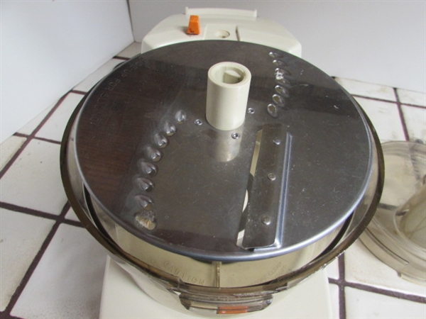 HAMILTON BEACH BLENDER AND GE FOOD PROCESSOR
