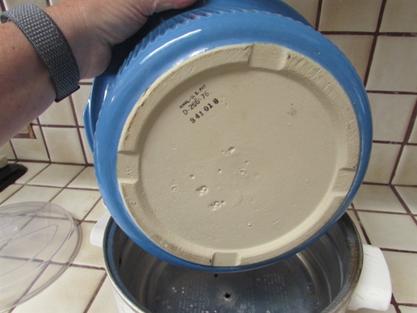 CROCKPOT, ELECTRIC KNIFE & SMALL GEORGE FOREMAN GRILL