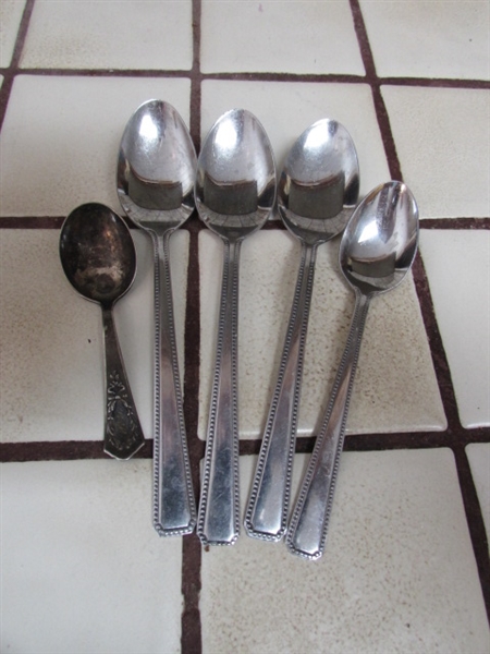 ASSORTED STAINLESS STEEL FLATWARE