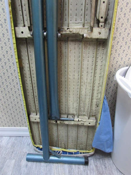 IRONING BOARD, CLOTHES HANGERS, IRON AND STEAMER