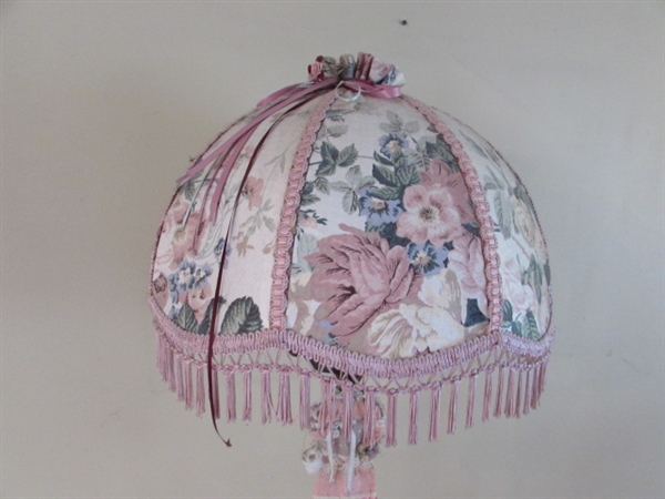 ANTIQUE VICTORIAN FLOOR LAMP