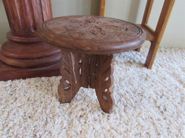 3 PLANT STAND WOOD TABLES IN VARIOUS SIZES