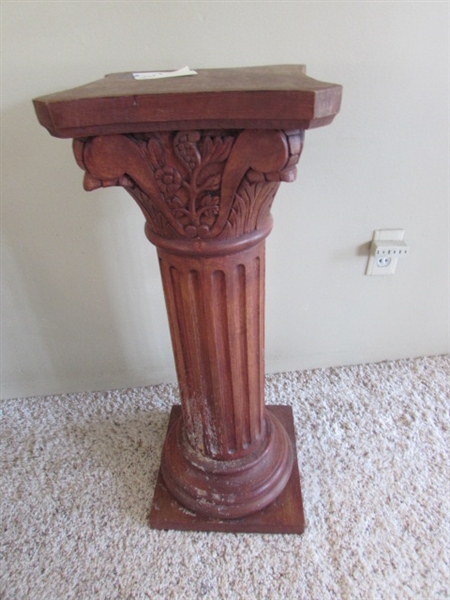 3 PLANT STAND WOOD TABLES IN VARIOUS SIZES