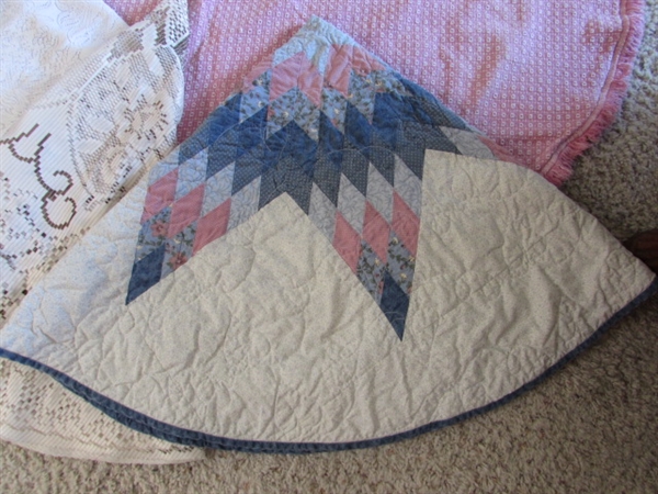 VINTAGE ROUND TABLECLOTHS