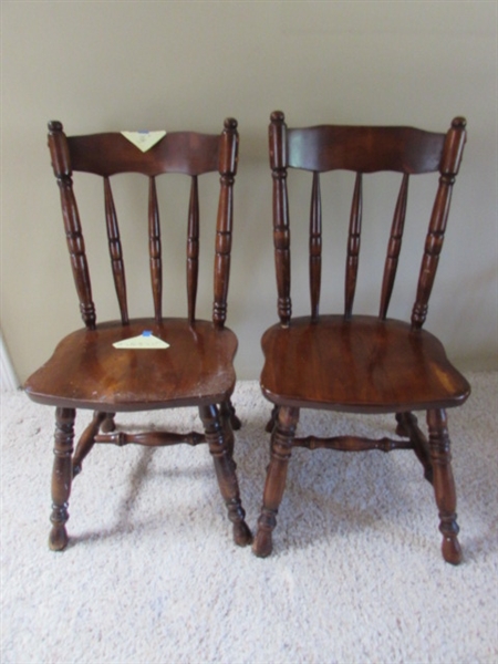 2 WOOD CHAIRS WITH CUSHIONS