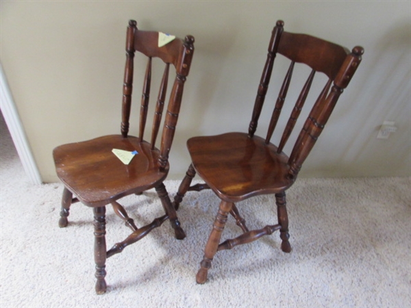 2 WOOD CHAIRS WITH CUSHIONS