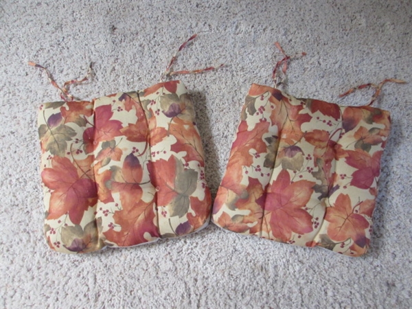 2 WOOD CHAIRS WITH CUSHIONS