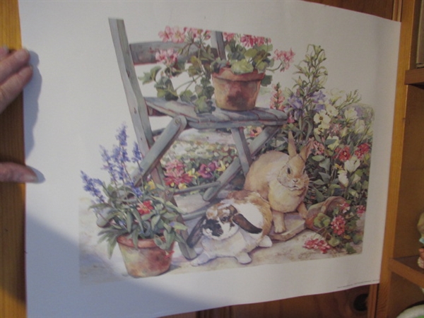 LARGE COLLECTION OF EASTER DECOR AND CERAMIC DOLLS