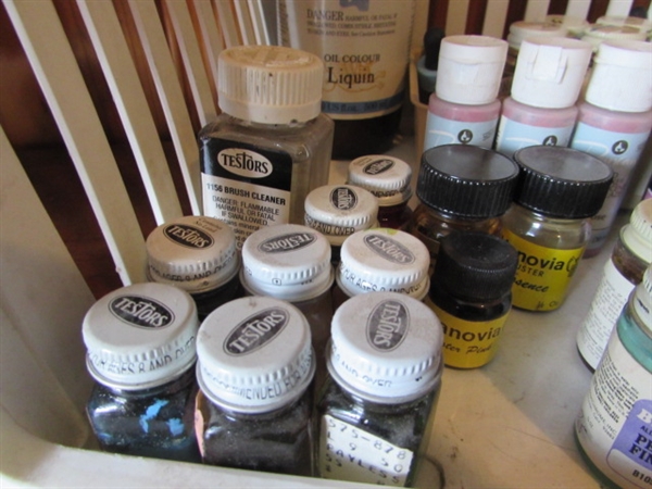 CRAFTS SUPPLIES