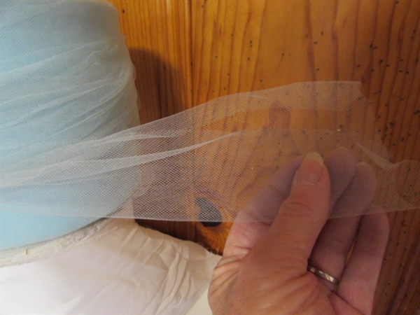 BOLTS OF CRAFTING LACE