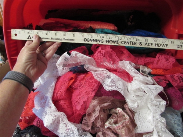 2 LARGE TUBS OF CRAFT LACE
