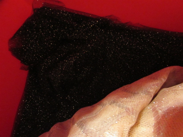2 LARGE TUBS OF CRAFT LACE