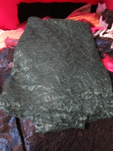 2 LARGE TUBS OF CRAFT LACE
