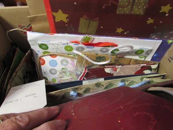 WRAPPING PAPER, RIBBON & GIFT BAGS