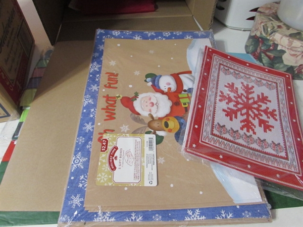 WRAPPING PAPER, RIBBON & GIFT BAGS