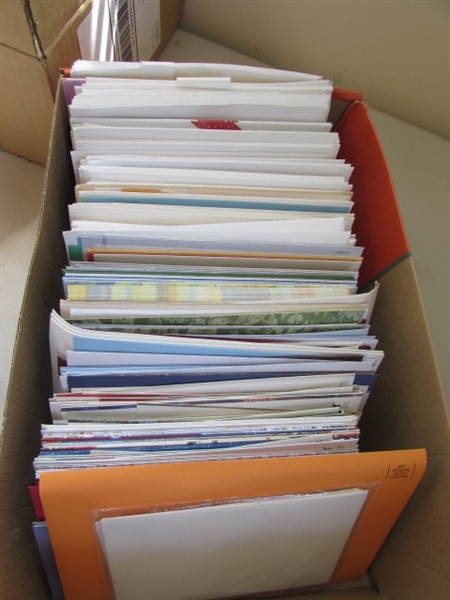 LARGE COLLECTION OF GREETING CARDS