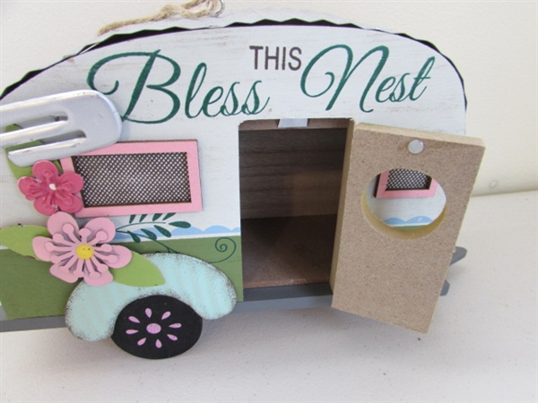 FELTED BIRDHOUSE & CAMPER, WOODEN BIRDS AND MORE