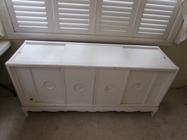 PAINTED WHITE CABINET