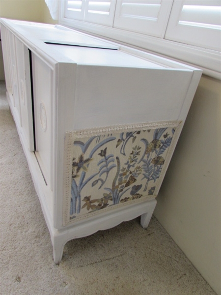PAINTED WHITE CABINET