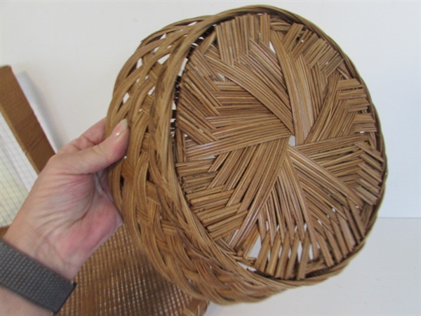 VARIETY OF BASKETS