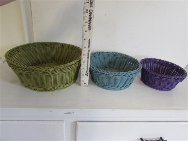 VARIETY OF BASKETS