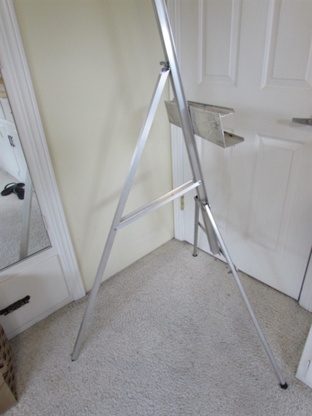 ALUMINUM ART EASEL, PALET AND ART