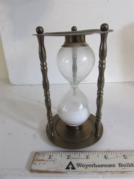 BRASS DECOR - VASE, LAMP, HOURGLASS AND MORE
