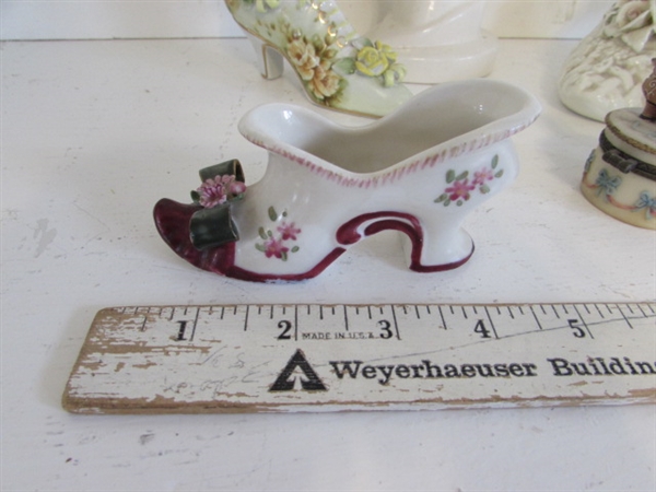 VICTORIAN PORCELAIN SHOES, RING HOLDER AND TRINKET BOXES