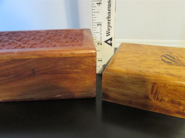 WOOD END TABLE AND BOXES