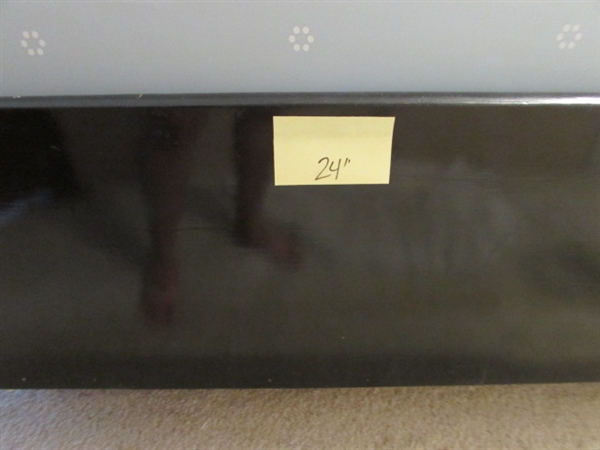 KING SIZE BED FRAME AND MATTRESS