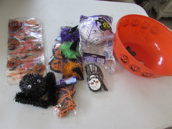 5' SKELETON & HALLOWEEN DECOR