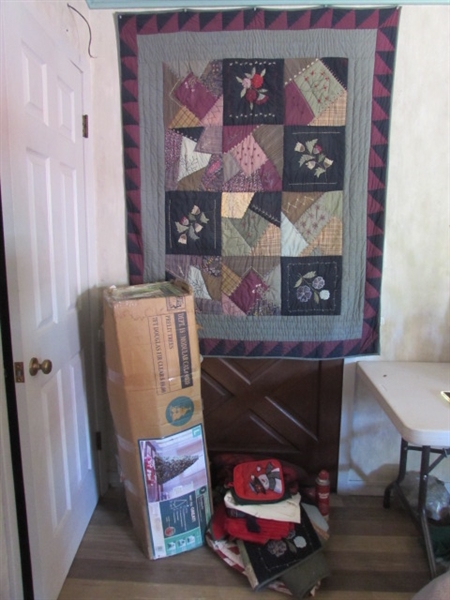 7' CHRISTMAS TREE, TREE SKIRTS & MORE